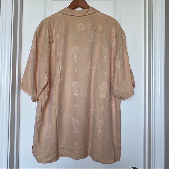 Tommy Bahama Relax Button Down - Picture 4 of 7